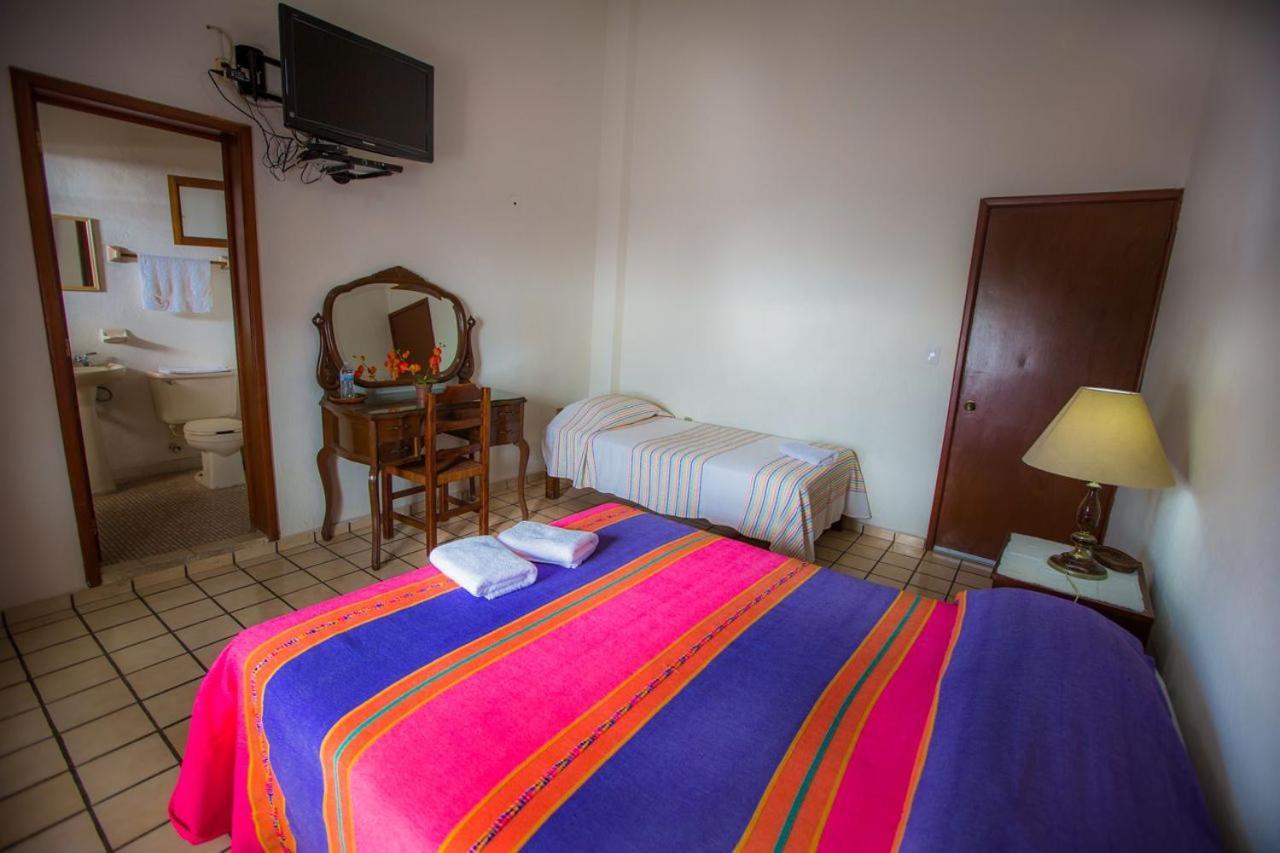 Hostal La Parroquia En Comala מראה חיצוני תמונה